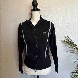 The north face hoodie small